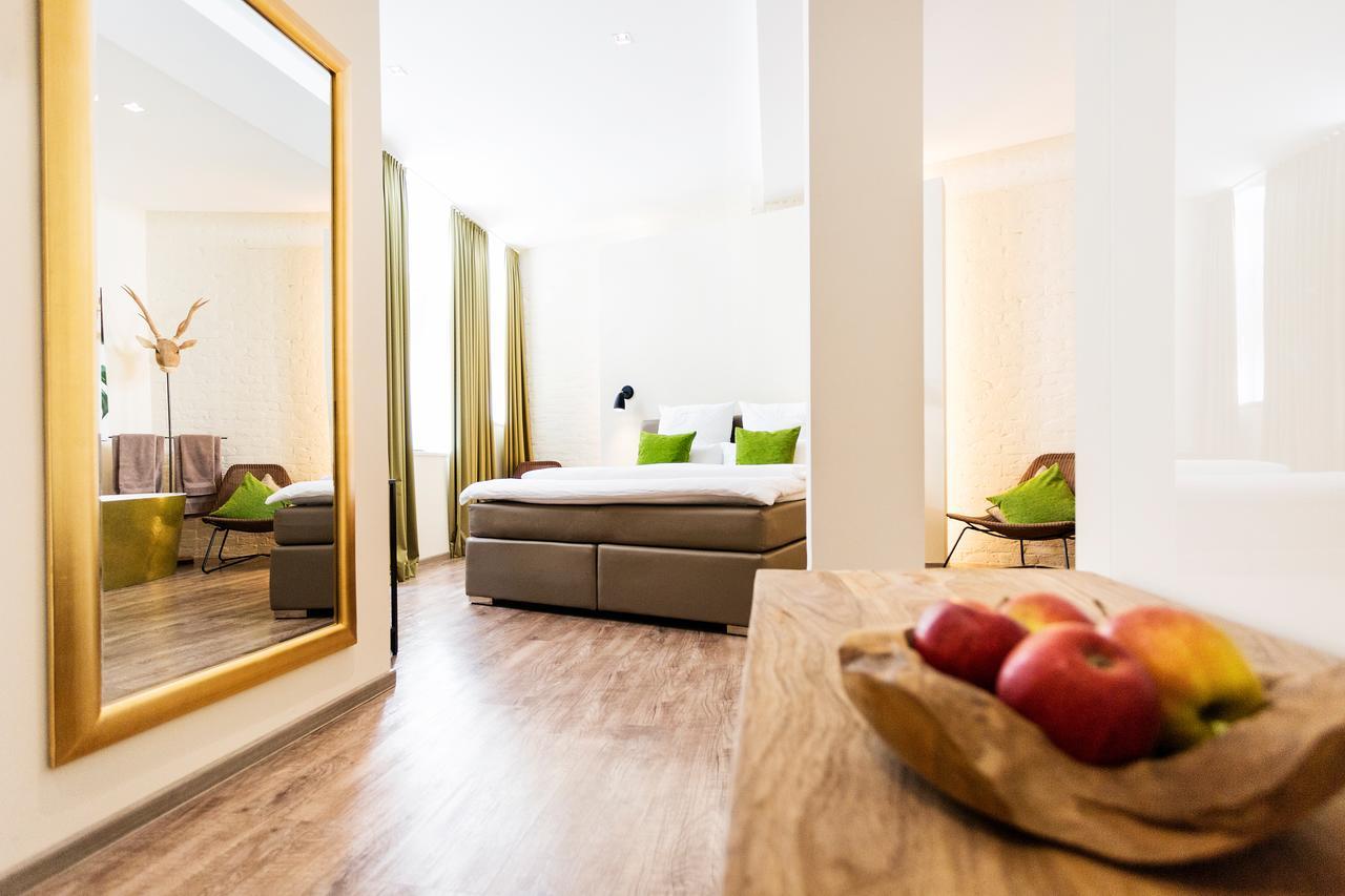 1St Floor Koeln 2 Hotel Bagian luar foto
